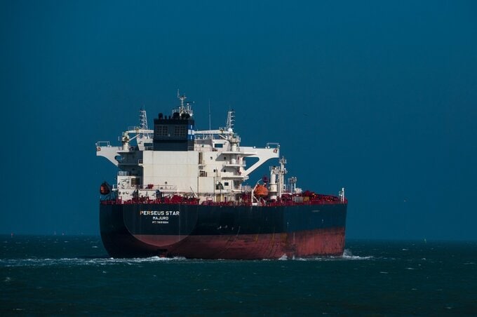 ホルムズ海峡の船舶通航がほぼ完全に停止－JMIC