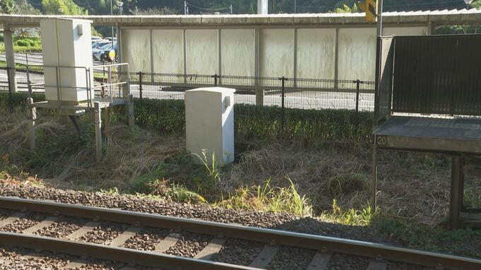 駅のホームない場所で列車ドア開き１０代女性客転落しけが　運転士「２両編成だと勘違いしていた」　ＪＲ鹿児島本線・広木駅|TBS NEWS DIG