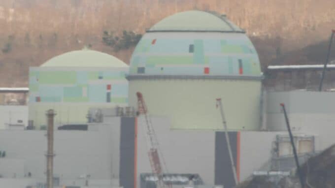 北電泊原発3号機の再稼働“同意”の鈴木直道知事「脱炭素電源の確保で道内経済の成長や温室効果ガス削減に」「企業の投資促進や雇用拡大にもつながる」と説明|TBS NEWS DIG