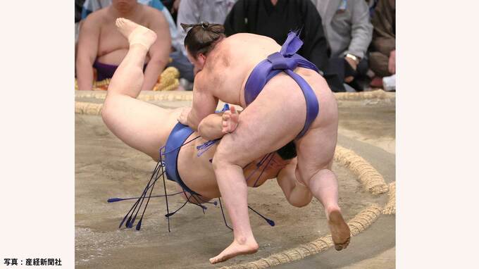 大の里ヒヤリ、安青錦との2敗対決制す ！ 豊昇龍も2敗死守、両横綱がトップで並ぶ【大相撲九州場所】|TBS NEWS DIG
