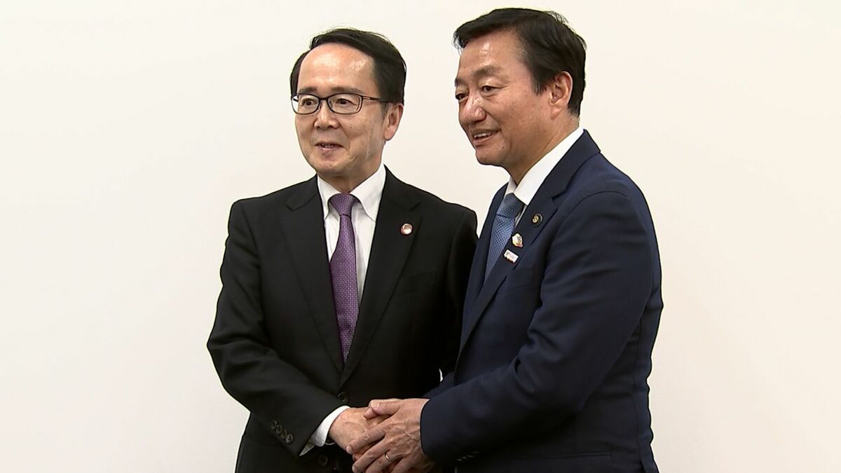 池田香川県知事と大西高松市長がトップ会談 「盆栽」を観光誘致と販売