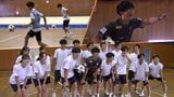 「試合に出られなかった時期に多くの事を学んだ」サッカー元年代別日本代表 萬代宏樹さんが高校で講演 |TBS NEWS DIG