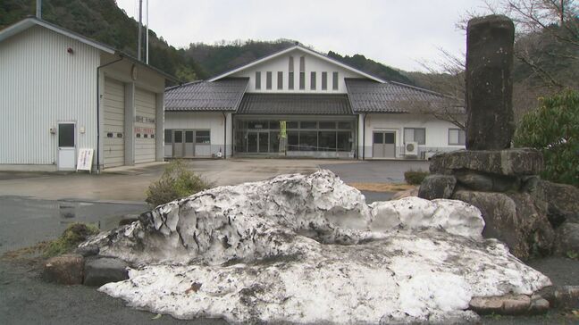 「居座り寒波」36年ぶり真冬の選挙への影響は?山間部を抱える選管にい聞いてみると…「道路にかいた雪が、掲示場の場所を塞ぐこともあるので…」|TBS NEWS DIG