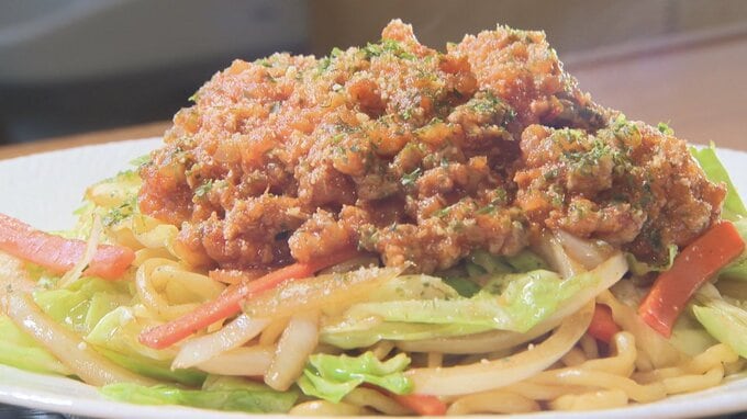 「青春のトマト焼きそば」をＰＲへ　特産のトマトを使用　有志による認定委員会が発足　中央市　|　山梨のニュース | ＵＴＹテレビ山梨