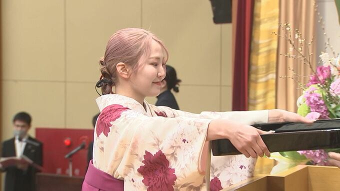 未来の医師・看護師らが新たな一歩　「自分のオペで患者を救えるように」　鳥取大学医学部の卒業生に今後の抱負を聞いてみると…|TBS NEWS DIG