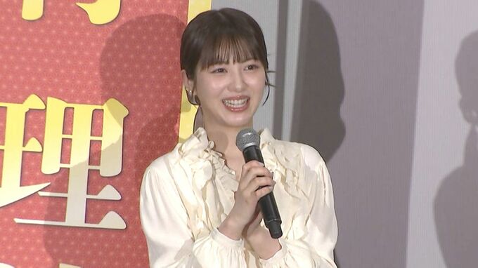 【浜辺美波】赤楚衛二&GACKTの“語尾【でつ】縛り“舞台裏明かす 「裏で“です“を“でつ“にするとか話してた」|TBS NEWS DIG