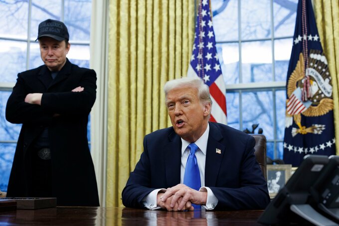 トランプ氏、減税法案に理解を求める－マスク氏の「失望」発言を受け