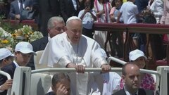 ローマ教皇フランシスコ「侮辱する意図は全くなかった」と謝罪　同性愛者に差別的発言報道| TBS CROSS DIG with Bloomberg