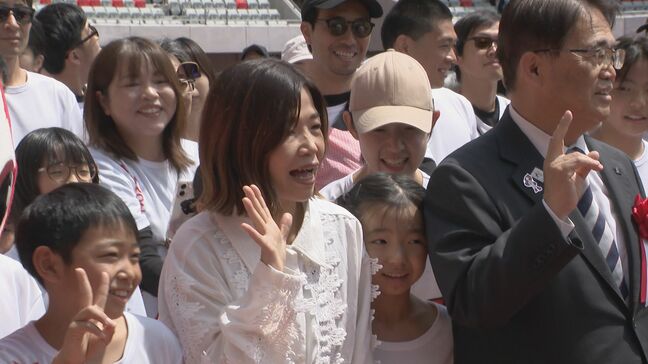 “ピクシー”こと元グランパスのストイコビッチさんやタレントの大久保佳代子さんら “アジア大会のメイン会場” 名古屋市瑞穂公園陸上競技場の完成祝う|TBS NEWS DIG
