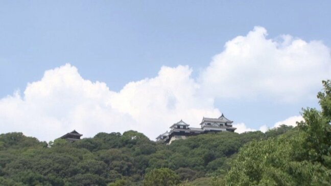 松山で観測史上最高37.8℃を記録!愛媛県内14地点で猛暑日…大三島は38.5℃で危険な暑さに|TBS NEWS DIG