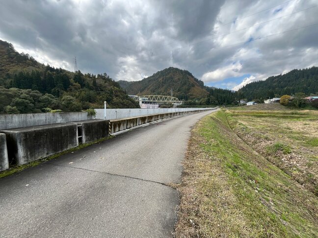 【速報】散歩中、クマに遭遇　70代男性が顔引っかかれけが　福島・金山町|TBS NEWS DIG