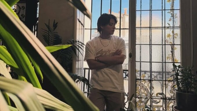 【 平野紫耀 】「パリでまた」ファッションウィークで巡り会ったアーティスト達と “新しい交流” 　フォロワー「見せてくれる世界はどれも美しい」|TBS NEWS DIG