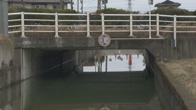 国道のアンダーパスで冠水…１か月近く放置？理由は“強制排水”で地盤沈下のおそれ…背景に液状化　富山　|　富山のニュース｜天気・防災｜チューリップテレビ