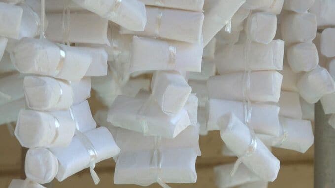 「凍りもち」作り最盛期・今年は冷え込み進まず気をもむ日々…長野県松本市　|　SBC NEWS | 長野のニュース | SBC信越放送