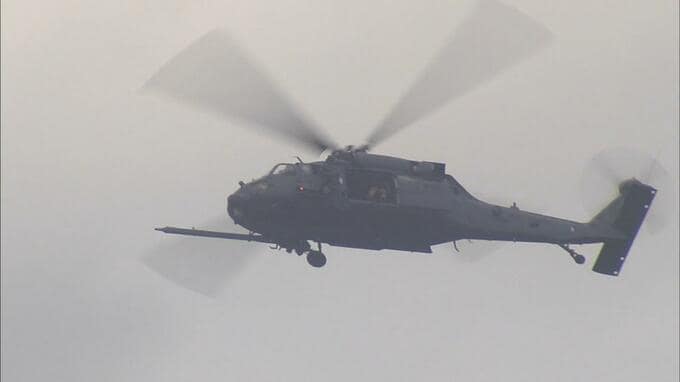 米軍ヘリの風にあおられて転倒した日本人教員（60）、頭を強打し死亡　デモ飛行の観客席がヘリと十分な距離取らず　嘉手納基地　|　沖縄のニュース｜RBC 琉球放送