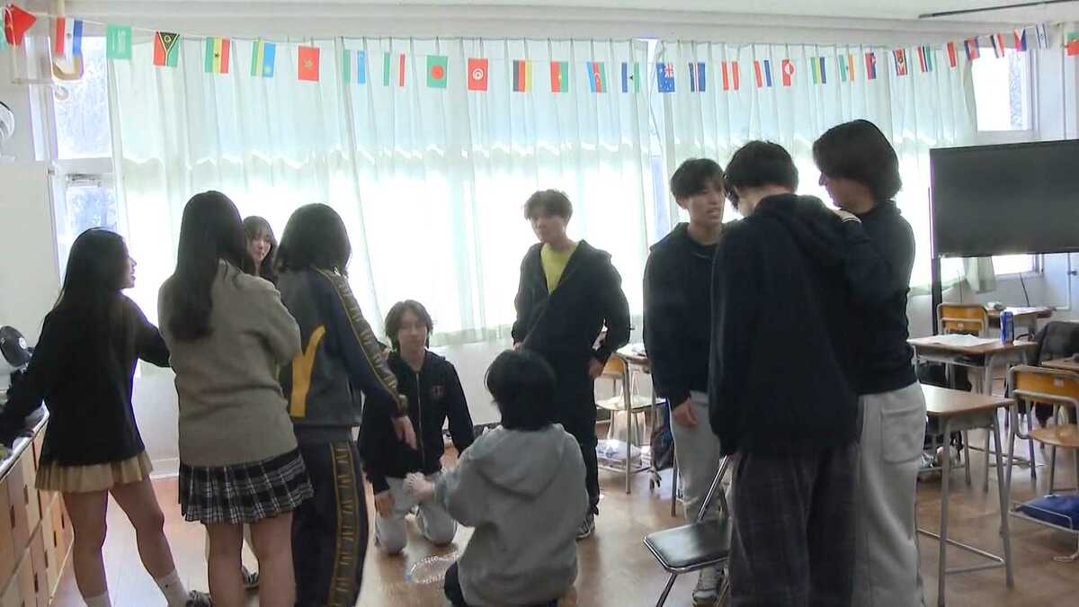 厳しい校則」不登校の要因にも ”身なり自由”に変えた中高一貫校 | TBS
