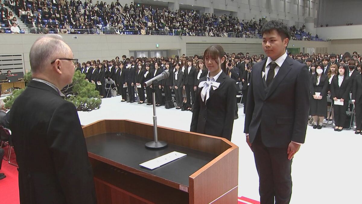 別府大学で入学式　731人が学生生活をスタート　大分