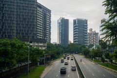 シンガポールの大規模住宅プロジェクト、新規制導入も初日にほぼ完売| TBS CROSS DIG with Bloomberg