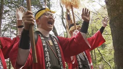 早くも熱気！3年後の諏訪大社御柱祭へ 下社境内に建てる御柱の候補を