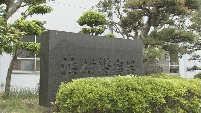 「さい銭箱を空けようとしている犯人がいる」神社でさい銭を盗もうとした疑い　自称・無職の男(74)を逮捕　鳥取県警浜村警察署|TBS NEWS DIG