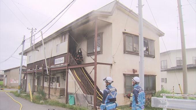 アパートの自室に放火か　無職の７９歳の女を逮捕　青森県青森市|TBS NEWS DIG