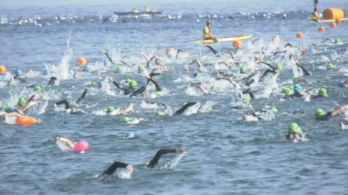 日本のトライアスロン発祥の地・皆生で熱戦 全国から鉄人１２２３人が出場|TBS NEWS DIG