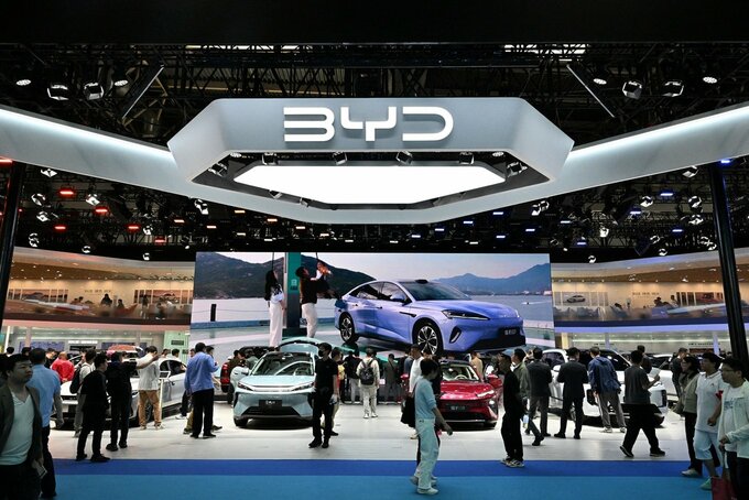 習主席の訪米にBYD創業者も同行か、中国製EV締め出す米政権を刺激も