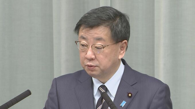 新潟で自衛隊が除雪・食料提供など支援活動 松野官房長官は防災行動呼びかけ