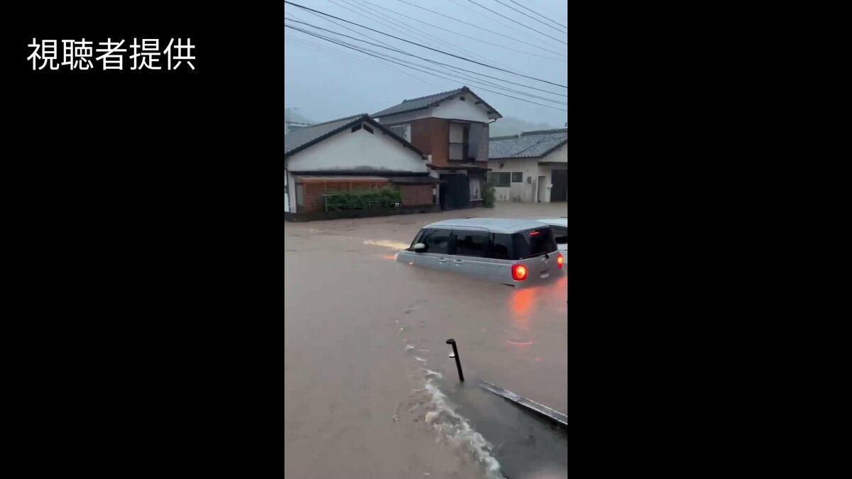 洪水の跡 天草五橋3号橋付近で土砂崩れ 上天草市で体育館が浸水 道路冠水など