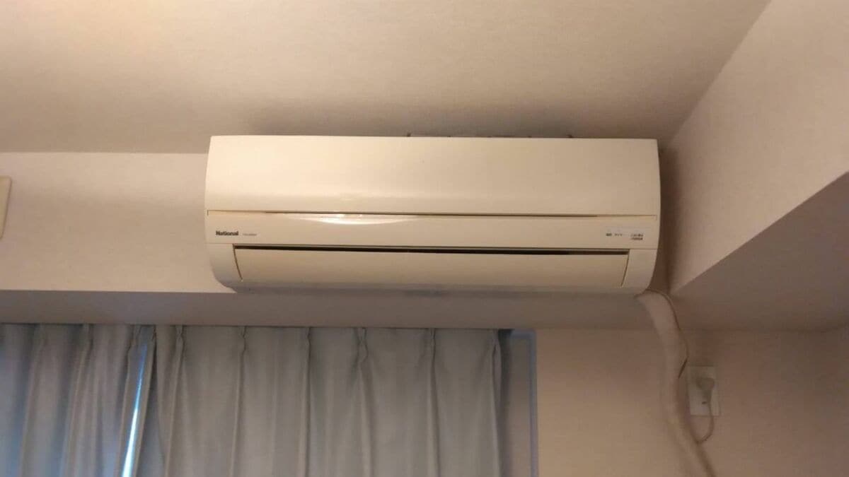 冷房だと思ったら「暖房」だった 電池が切れていた… 熱中症死亡事例(屋内)の約16%が正しくエアコンを使えていない!? 掃除と声かけを