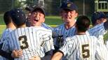 東海大甲府が3年ぶり15度目の甲子園出場!現校名最後の帝京第三を下す エース村尾竜弦が力投【高校野球・山梨大会】|TBS NEWS DIG