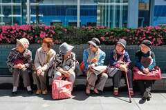 ＫＫＲやアポロ、日本の生保が持つ900兆円に照準－再保険通じ運用へ| TBS CROSS DIG with Bloomberg