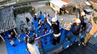 宮崎独自の文化だった!?棟上げ時の「せんぐまき」　激減の理由は高騰する建築費と価値観の変化?　|　MRTニュース ｜ ＭＲＴ宮崎放送