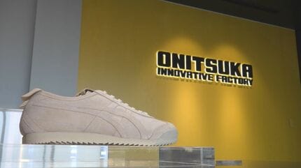 オニツカタイガー」山下智久さんディレクションの「MEXICO 66 NM L9