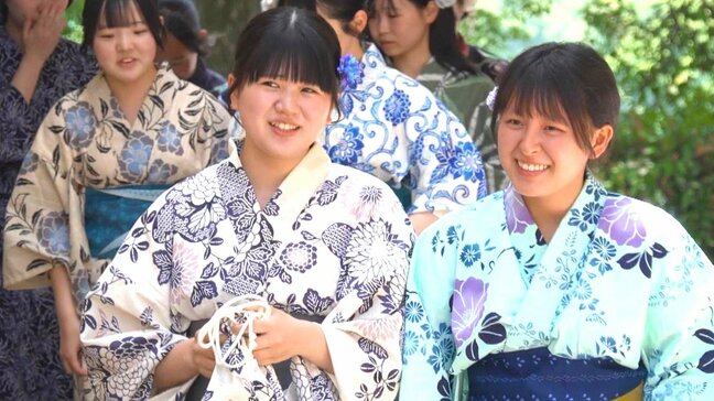 七夕に高校生が製作の“オリジナル浴衣”披露　夏に着る“涼やか”な色を重視、自ら生地を選び裁断・縫製|TBS NEWS DIG