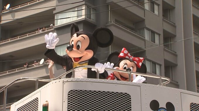 人気キャラクターたちが登場！日田市で東京ディズニーリゾートのスペシャルパレード　|　大分のニュース｜OBS NEWS｜大分放送