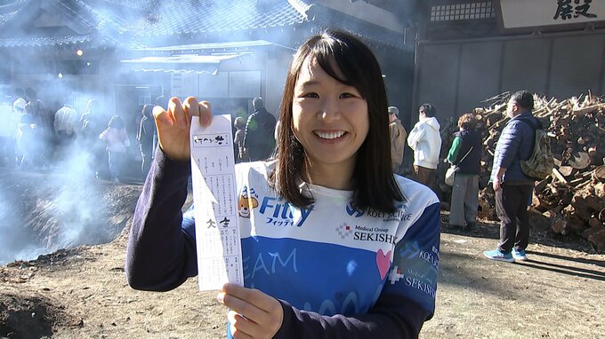 自転車・梶原悠未　大吉引き当て笑顔満開　「万里一空」の思いで金メダル目指す|TBS NEWS DIG