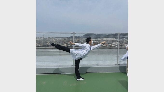 “踊る研修医”　二刀流「バレエダンサー」×「医師」　2つの顔を持つ若者の新たな挑戦　「ジョージア国立バレエ団」入団へ　区切りは30歳…その真意は？|TBS NEWS DIG