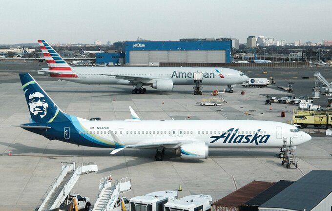 アメリカン航空とアラスカ・エア､収益分配など戦略的提携検討-関係者