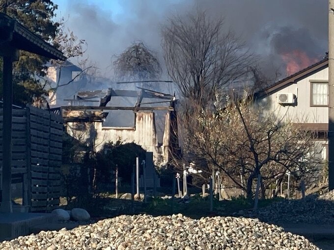 富山市横越付近で火災 消防車が出動「煙が上がっている」通行人から通報　|　富山のニュース｜天気・防災｜チューリップテレビ