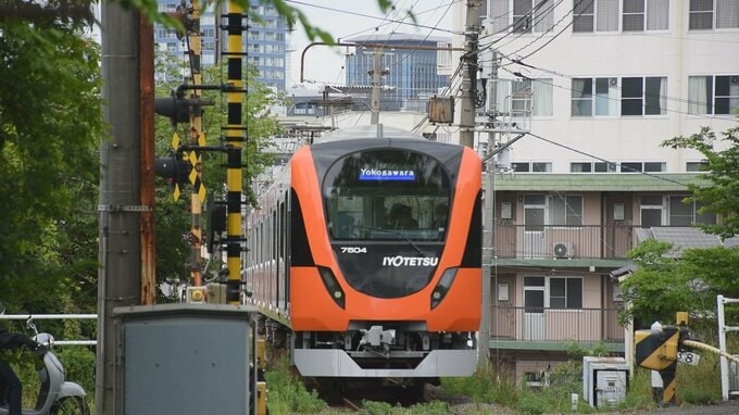 伊予鉄道の新型車両「7000系」がローレル賞 四国の私鉄で初 未来志向のデザインなど評価【愛媛・松山】|TBS NEWS DIG