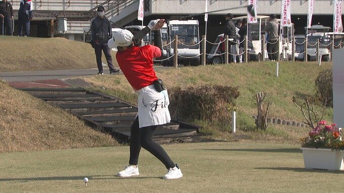 OBS九州女子ジュニアゴルフ大会開幕　高校生上位2人にはフンドーキンレディースの出場権　|　大分のニュース｜OBS NEWS｜大分放送