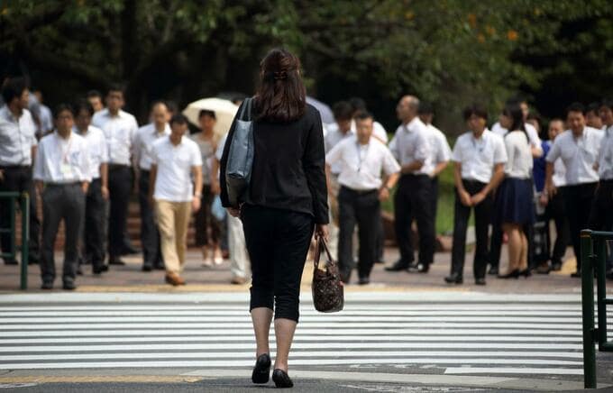 医師や法曹、建築技術者など“男性職”へ進出する女性たち　国勢調査でみる職域拡大の25年
