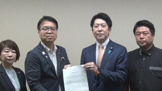 佐藤官房副長官「四重苦となる被災地に一丸となって取り組む」国民民主党から熊本地震の要望受け取り協力呼びかけ| TBS CROSS DIG with Bloomberg