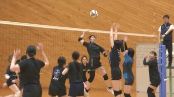 西日本選抜9人制女子バレーボール大会始まる　実業団9チームが総あたりで熱戦　|　OBSニュース