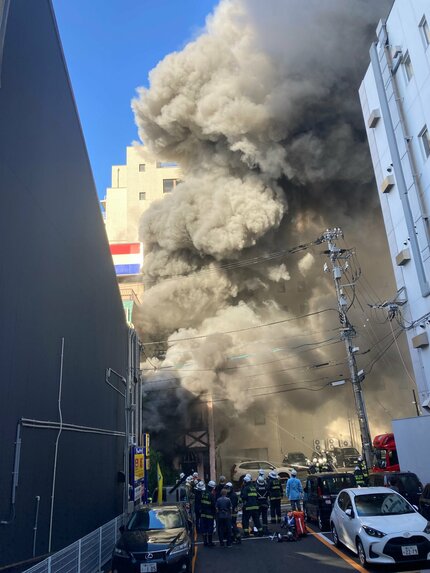 速報】“70代女性が取り残されたか” 富山市の中心部の喫茶店で大規模な