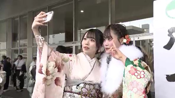 田中康夫氏と村井仁氏が知事選で一騎打ち　WBC初優勝や第1次安倍政権の発足も　門出迎えた20歳の成人が生まれた2006年の出来事とは　長野　|TBS NEWS DIG