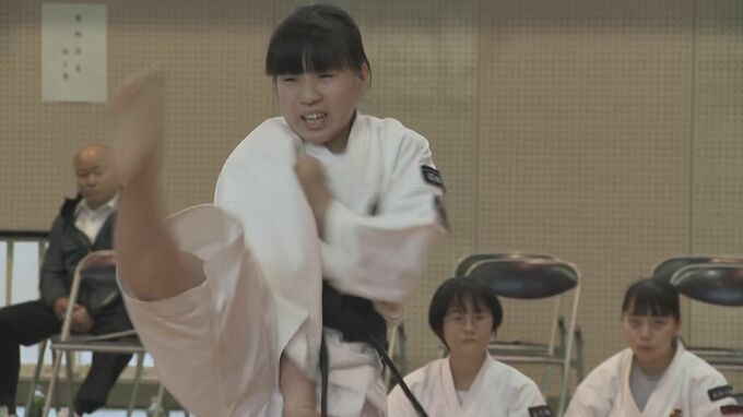 「山口県高校総体」開幕　少林寺拳法では拳士らが気迫に満ちた演武を披露|TBS NEWS DIG