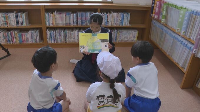 学校の朝の会などで練習　入学したばかりの中学１年生が児童・園児に読み聞かせ　山口・萩　|　山口のニュース・天気・防災｜tys NEWS｜ｔｙｓテレビ山口