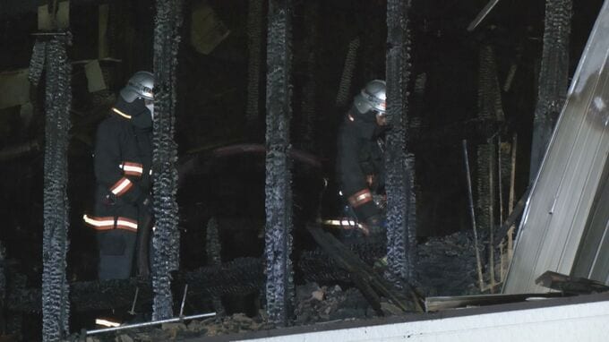 住宅火災で焼け跡から2人の遺体 51歳と16歳の父娘と連絡取れず 愛知･岡崎市の木造2階建て住宅 ｢火が出ている｣と通りかかった人から通報|TBS NEWS DIG